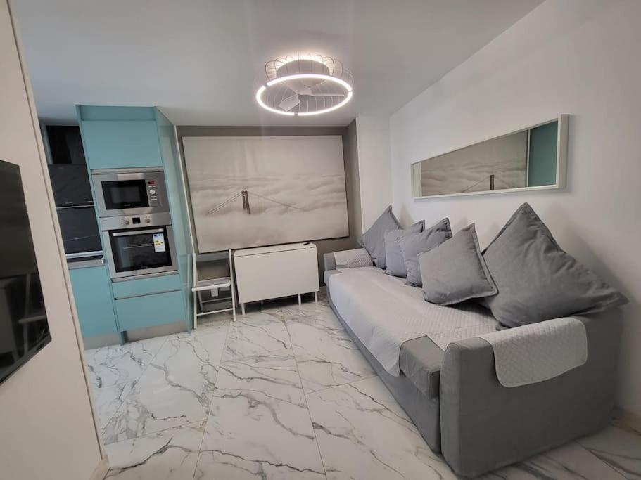 Las Canteras New 2 Bedrooms Flat At The Beach Parking Optional Las Palmas de Gran Canaria Eksteriør billede