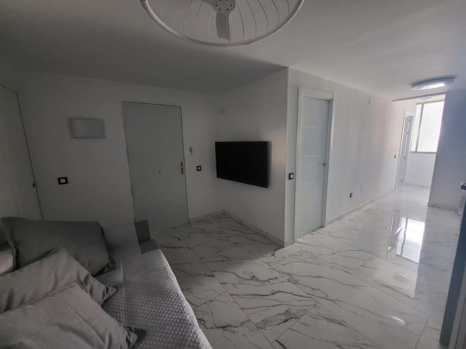 Las Canteras New 2 Bedrooms Flat At The Beach Parking Optional Las Palmas de Gran Canaria Eksteriør billede