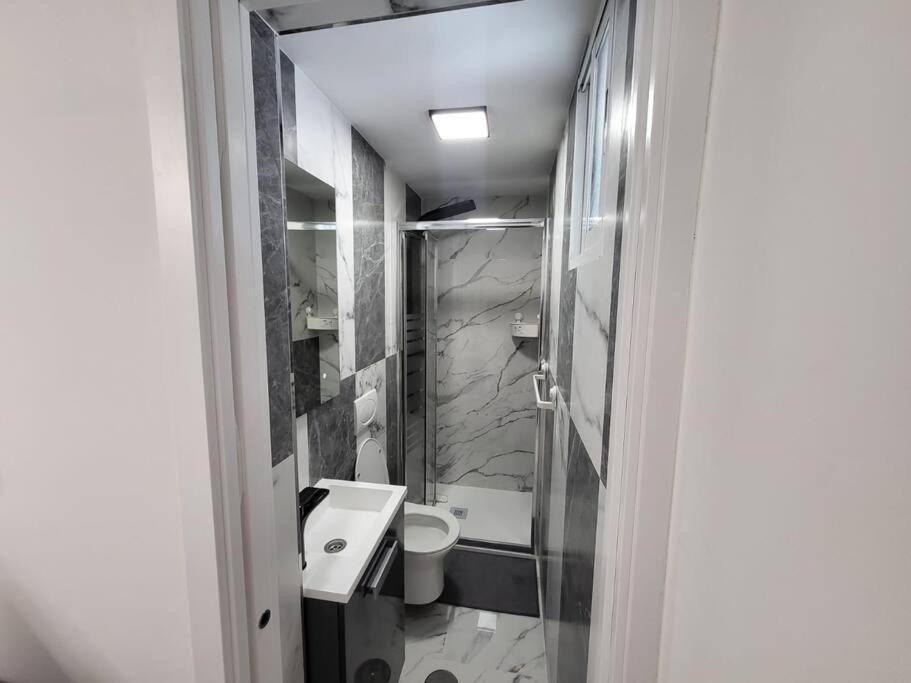 Las Canteras New 2 Bedrooms Flat At The Beach Parking Optional Las Palmas de Gran Canaria Eksteriør billede