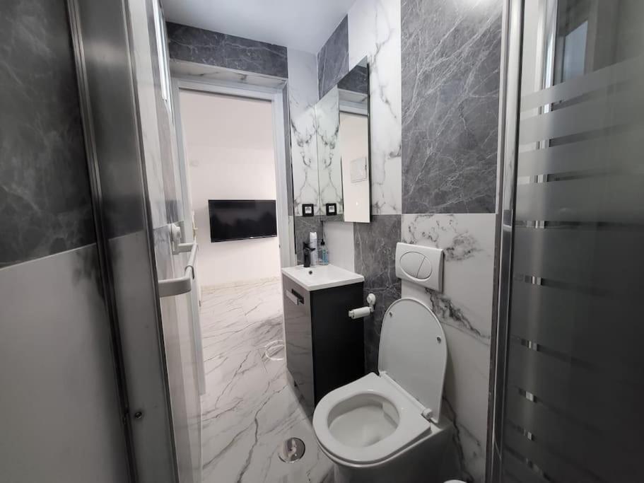 Las Canteras New 2 Bedrooms Flat At The Beach Parking Optional Las Palmas de Gran Canaria Eksteriør billede