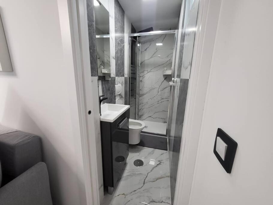 Las Canteras New 2 Bedrooms Flat At The Beach Parking Optional Las Palmas de Gran Canaria Eksteriør billede
